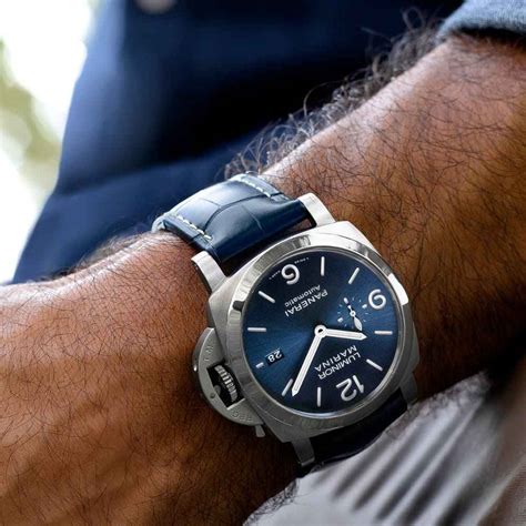 44mm panerai on 7in wrist|44.